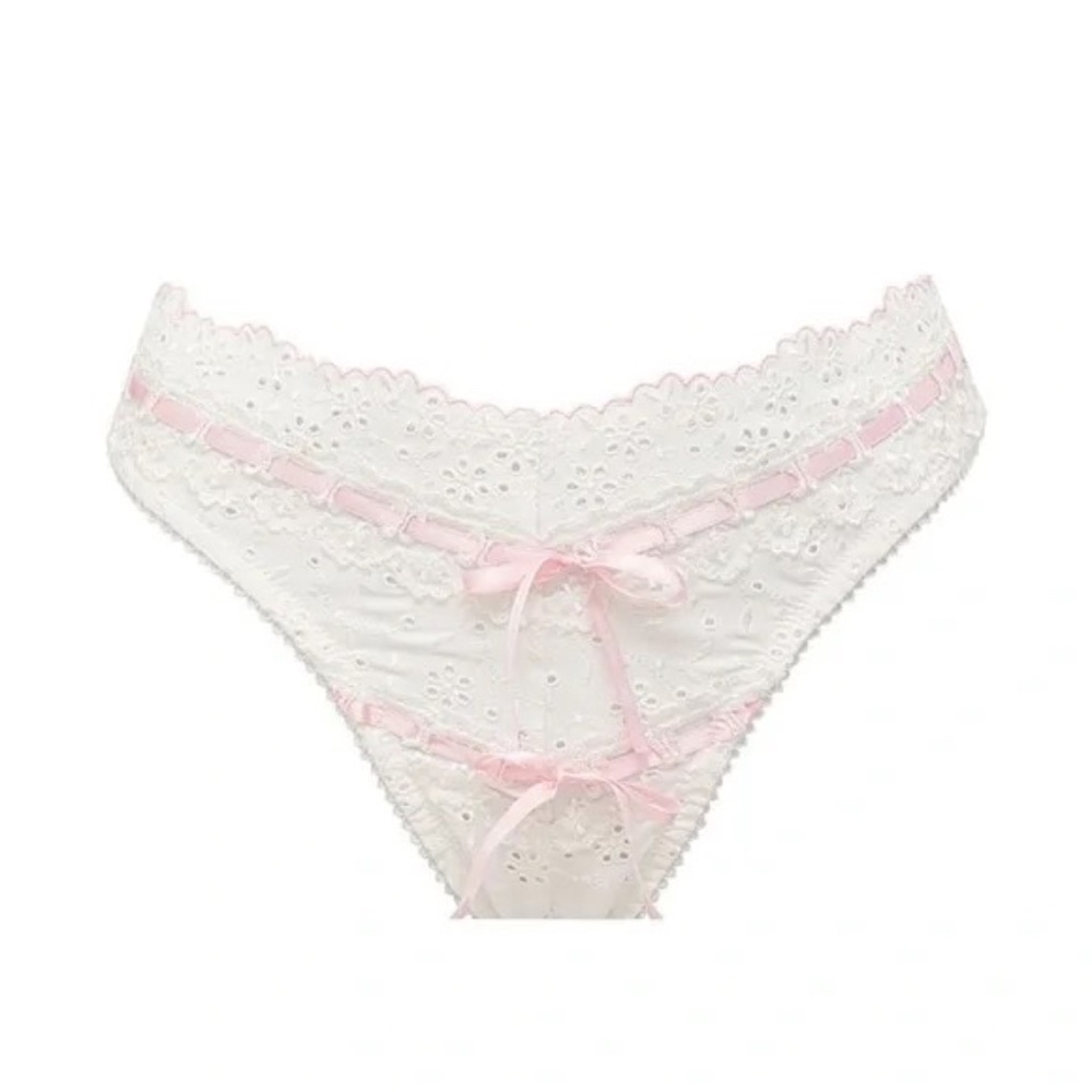 New! For Love & Lemons Swirl Eyelet Thong Panty 31604